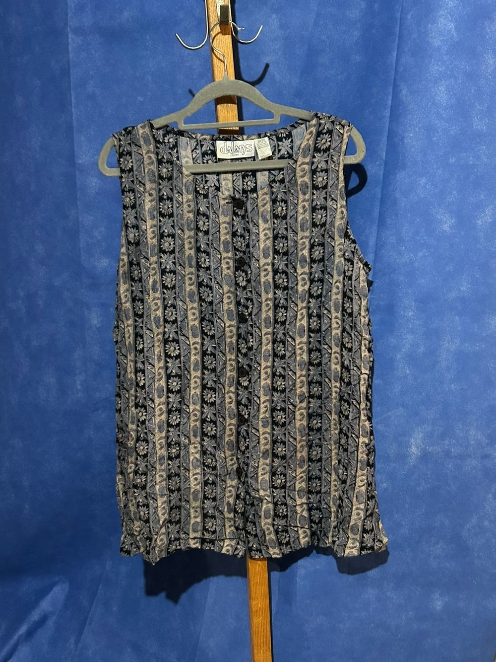 Clarks Navy Floral Stripe Sleeveless Tank